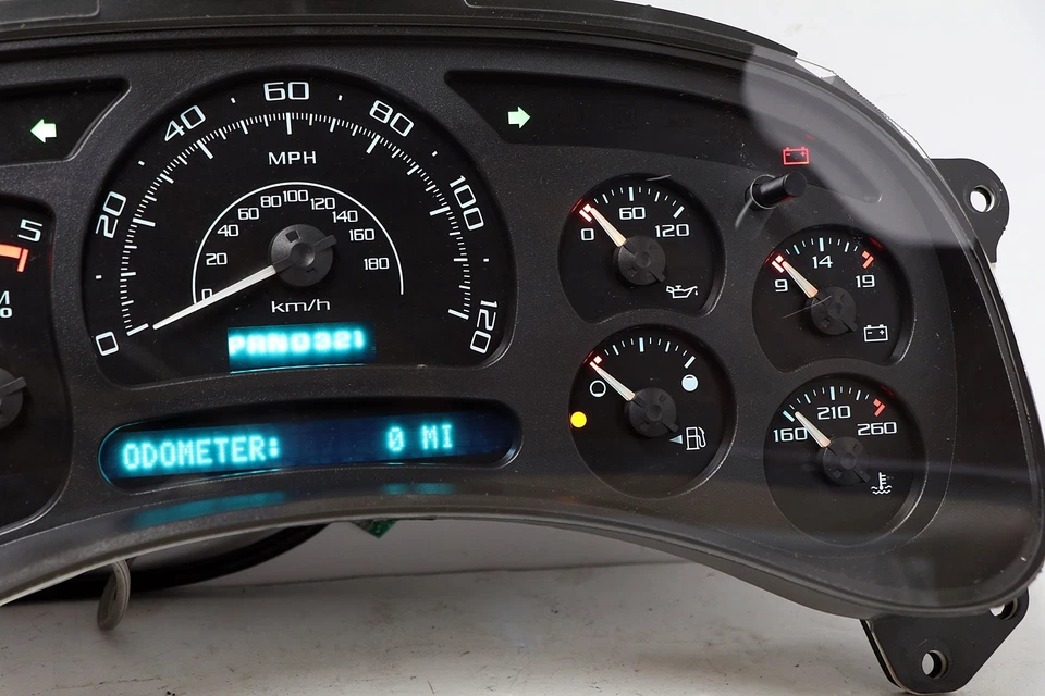 03-05 RECONSTRUIDO GM GMC DURAMAX ESCALADE Cuadro de instrumentos diésel $70 Devolución de dinero Foto 3 de 3