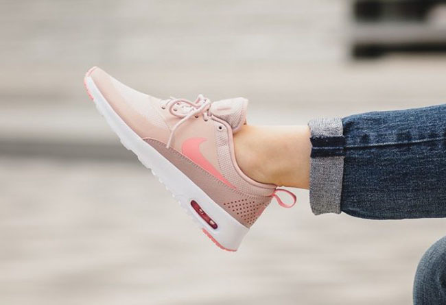 橙色39様 WOMEN'S SZ 9.5 NIKE AIR MAX THEA PINK OXFORD/BRIGHT MELON