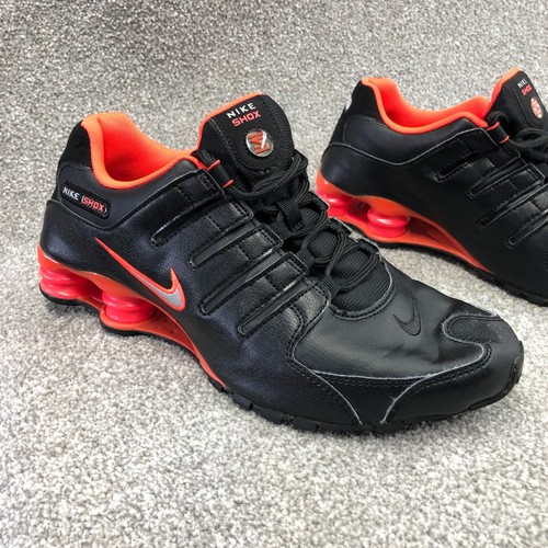 Nike Shox Shoes Men 8.5 Black Crimson 