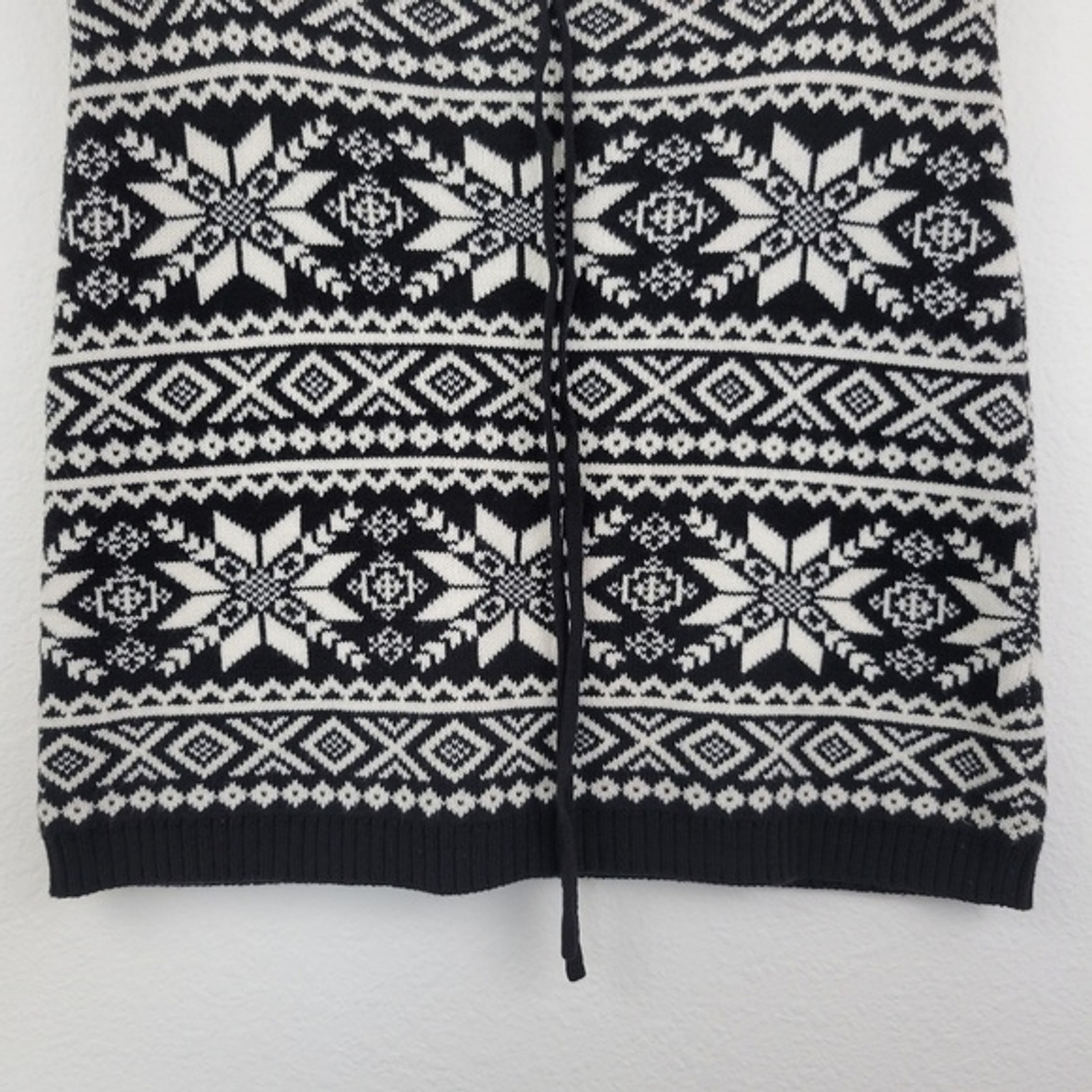 Smudge Black And White Pattern Drawstring Knit Sk… - image 4