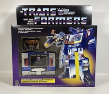 Transformers G1 Reissue Soundwave Hasbro 2018 Open Box Decepticon Recorder
