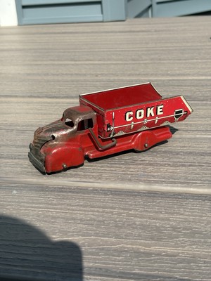 Vintage Barn Find 1930s 1940s MARX Toy Dump Truck Steel  Coke Coal 7 1/2 Inches