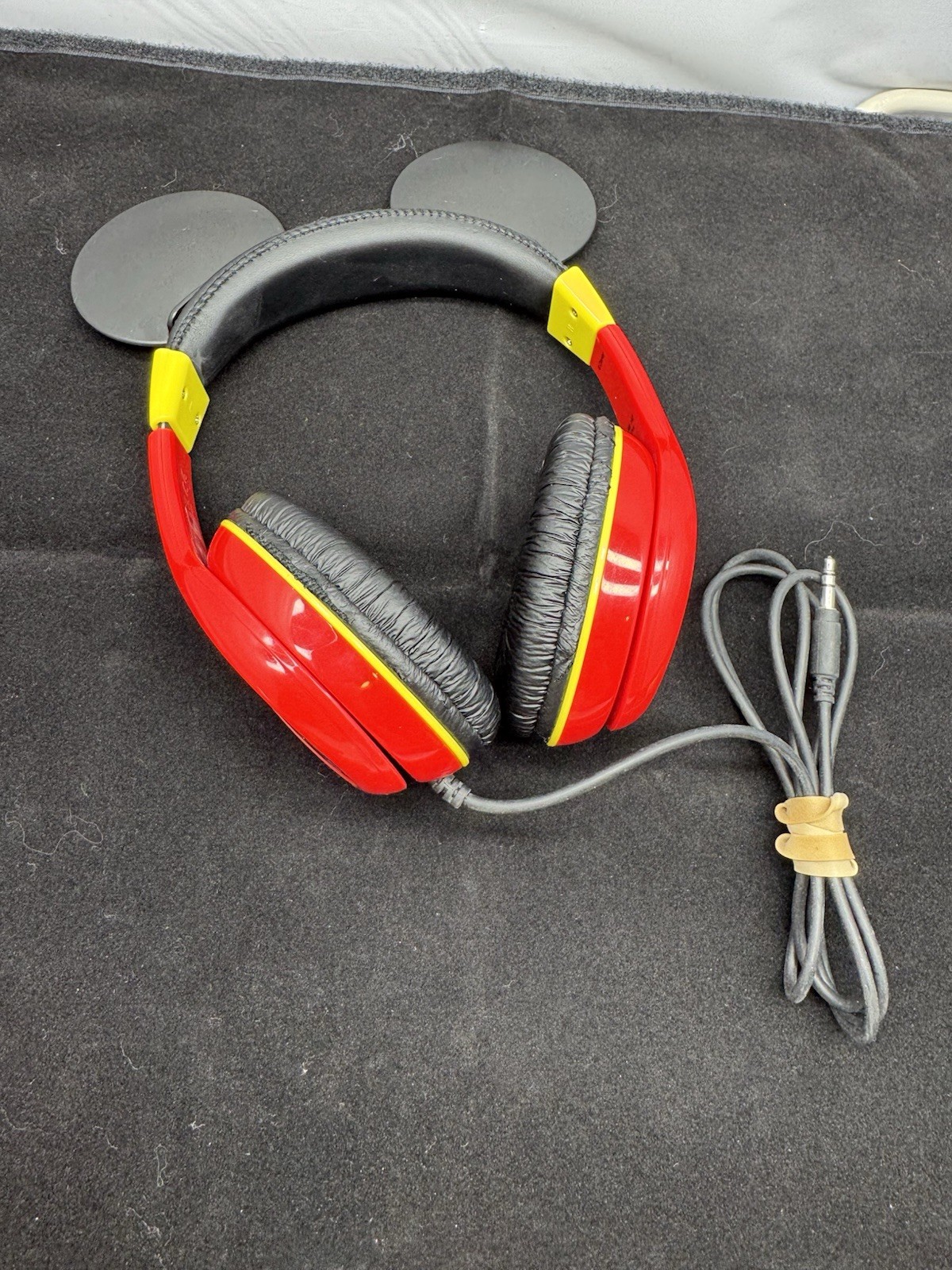 Mickey Mouse Headphones for Kids Adjustable Stereo Tangle-Free 3.5Mm