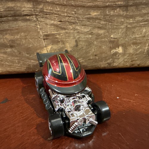 Hot Wheels 2021 HW Daredevils Guarnizione Testa Stunt Veicolo Casco Auto - Foto 2 di 4