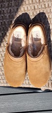 Women's Size 11 UGG classic Micro Mini Slippers Chestnut EUC Worn only once.