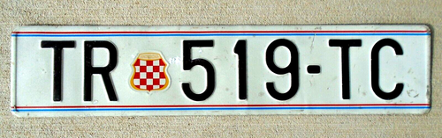 Croatia License Plate 1998 Expired Good Condition