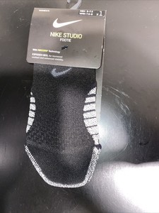 nike footie socks mens