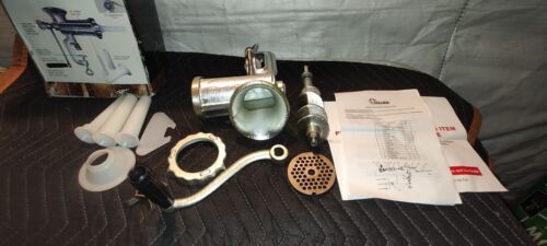 CHARD #10 CAST IRON HAND GRINDER-HEAVY DUTY -For Jerky-Burger-Sausage-Bratwursts - Picture 2 of 13
