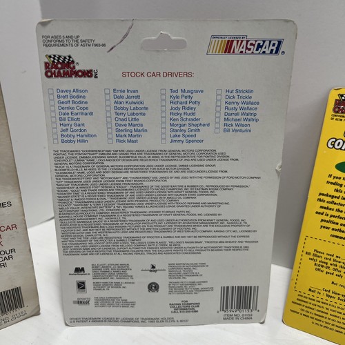 Lotto di nuovi oggetti da collezione NASCAR 1/64 - Gordan, Elliot, Harvick, Foyt, Kulwicki - Foto 13 di 17