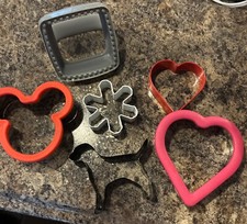 Cookie Cutters:Set of 6 Large Metal Cutters,3 w/Rubber"Comfort"Grip,3 All Metal.