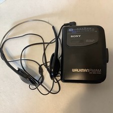 Vintage Sony Walkman WM-FX101 Portable Cassette Radio Player AS-IS PLEASE READ