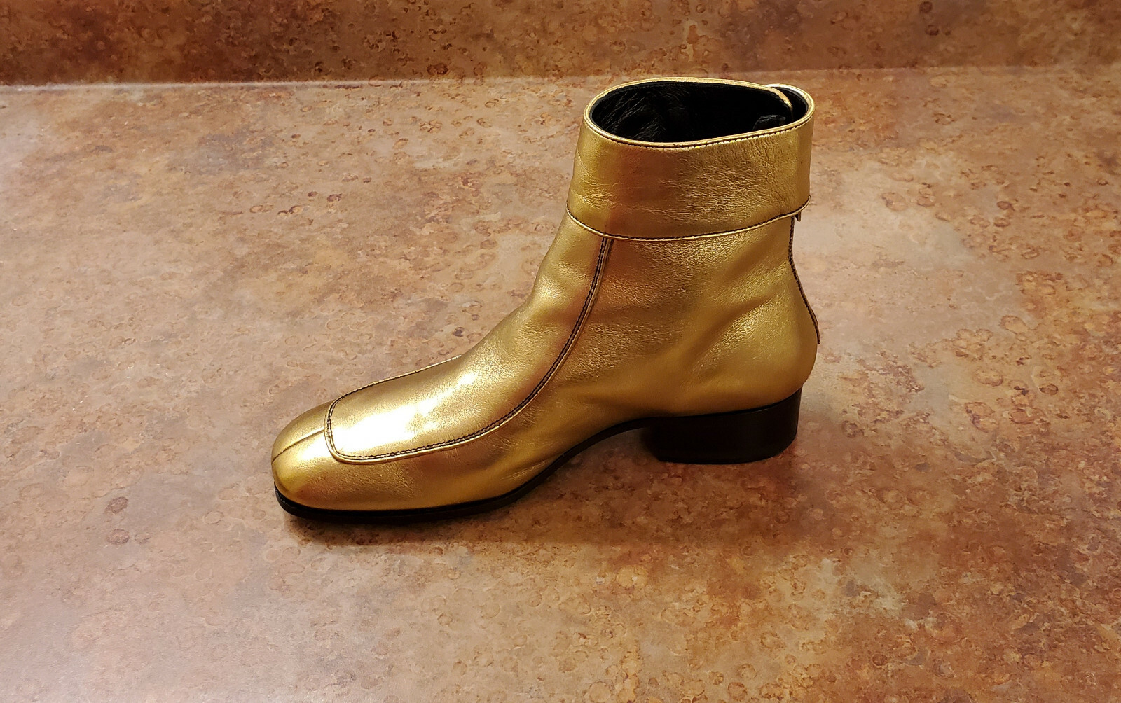 New! YSL Saint Laurent 'Miles' Gold 