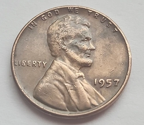 1957 Lincoln Wheat Penny 1C BN One Cent Coin Circulated But Nice FREE SHI P769