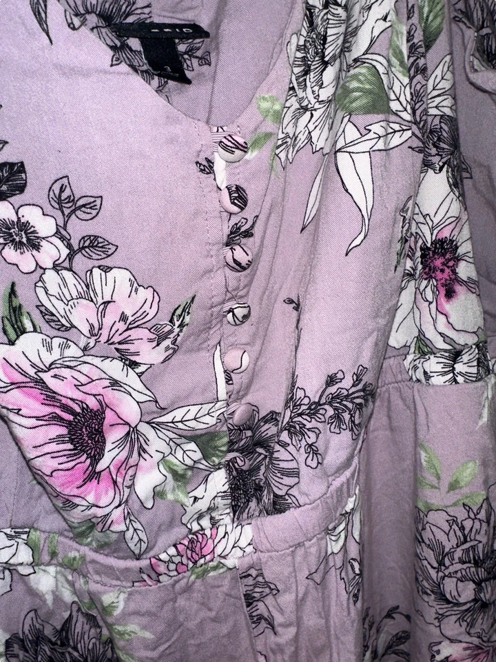 Женский комбинезон Torrid лаванда цветочный серый Challis Culotte большой размер 3X капри - Изображение 4 из 4