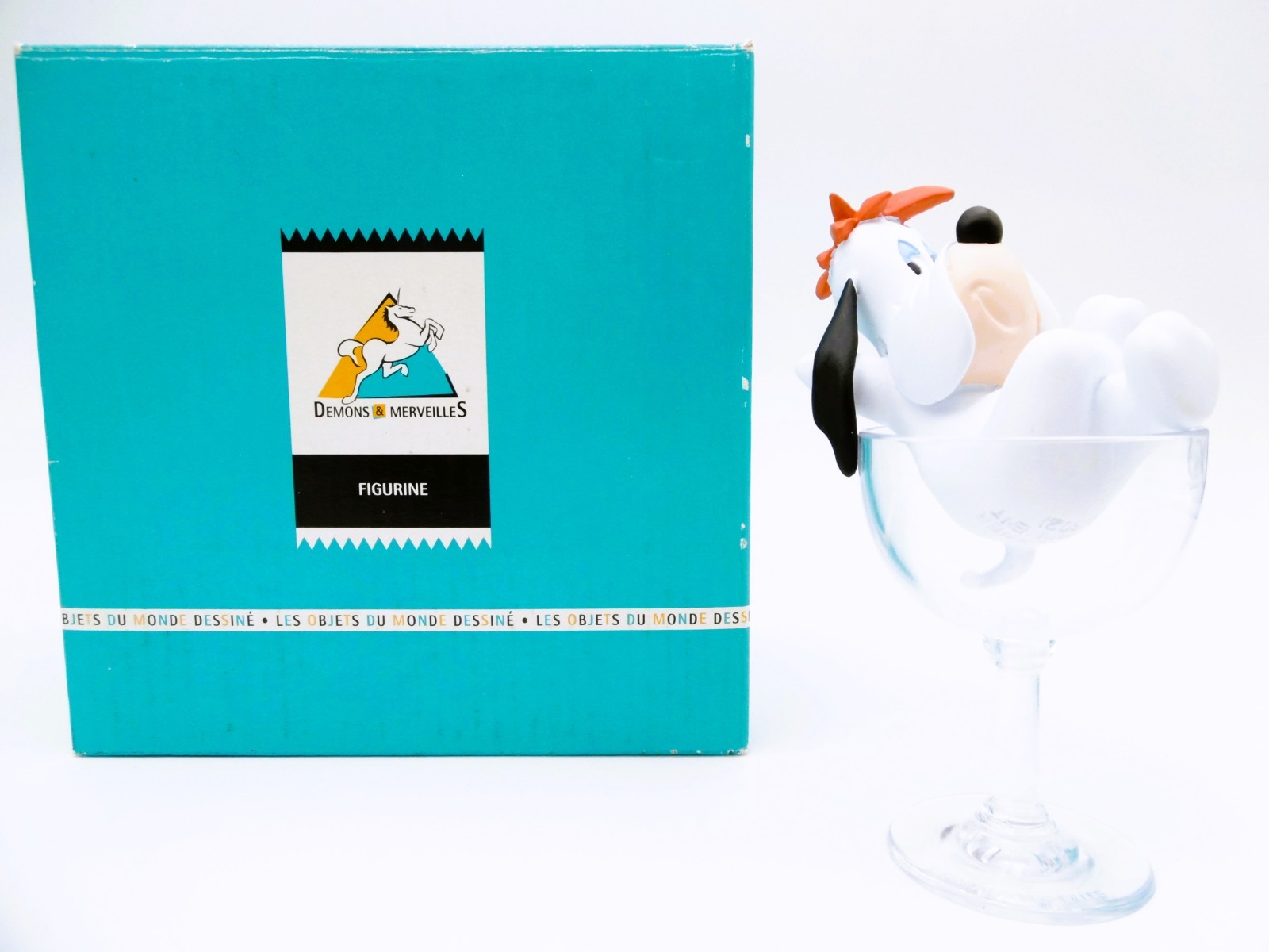 Figurine Droopy en verre Tex Avery, le cadeau vintage idéal pour un collectionneur
