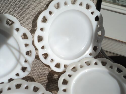 Set of 4 Vintage Hazel Atlas Opaque Milk Glass Lace Edge Plates Early American - Picture 3 of 4