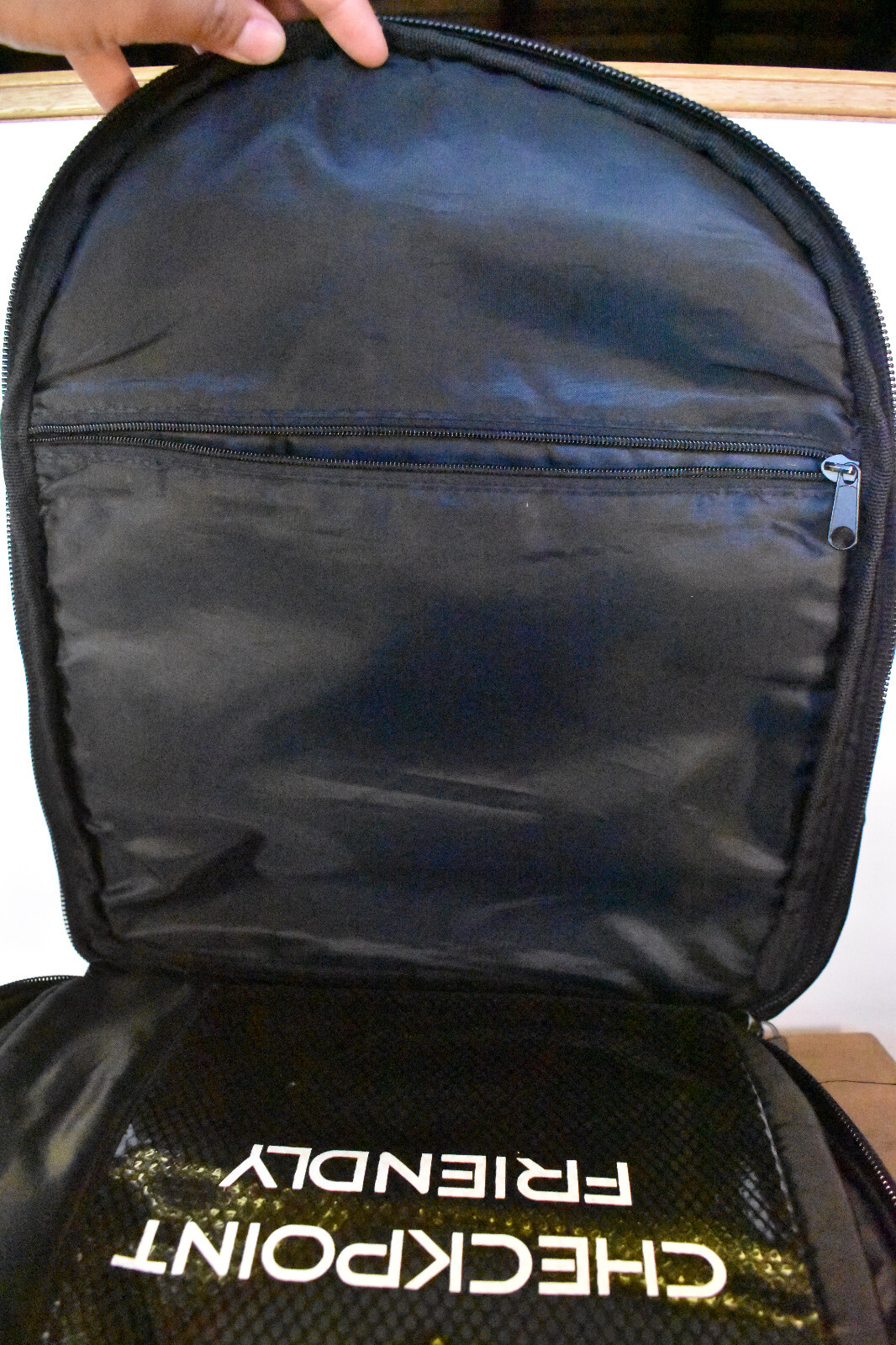 Mobile Edge Alienware Orion Backpack (ScanFast)  … - image 10