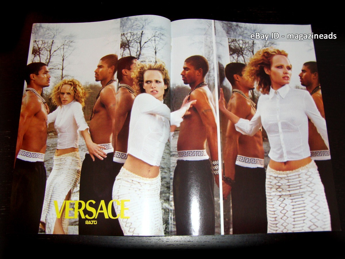 VERSACE 1999 / 2000 ヴェルサーチ　カタログ　写真集 VERSACE 1999 / 2000 ヴェルサーチ カタログ 写真集 - メルカリ