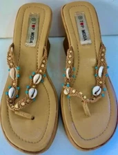 Top Moda Ladies Sea Shell Sandals. Size 7 1/2