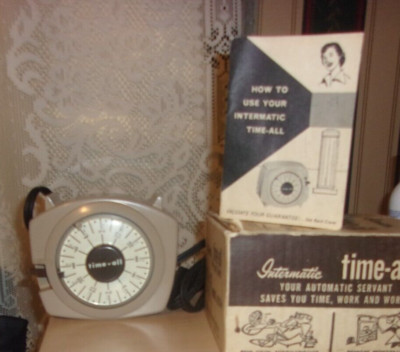 Vintage Intermatic Time-All Model A211-4 for Appliance & Light Timer   W/ Manual