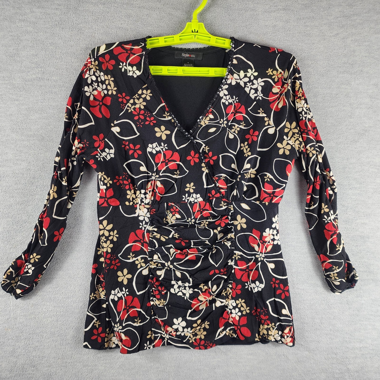 Style & Co Woman Cross Over Neck Y2K Stretch Blouse S Black Red Floral Ruched