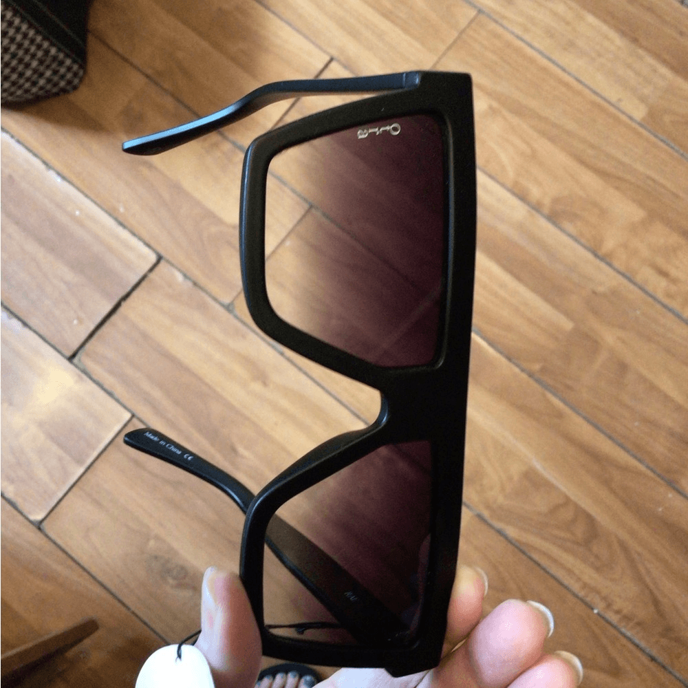 NEw! OTRA shield sunnies NEW! OTRA Coletta tortoise shield sunglasses | eBay main image 4