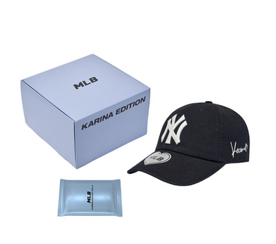 [US DDP] MLB x Karina Signature Cap Black + Photo Card No US Tariffs 100% Auth