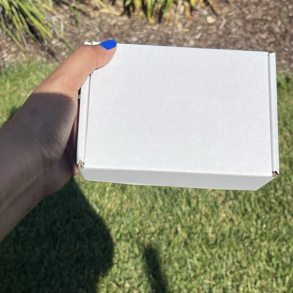 Juego de 6 llaveros de seguridad blancos con llave de seguridad calavera hecha a mano Foto 3 de 3