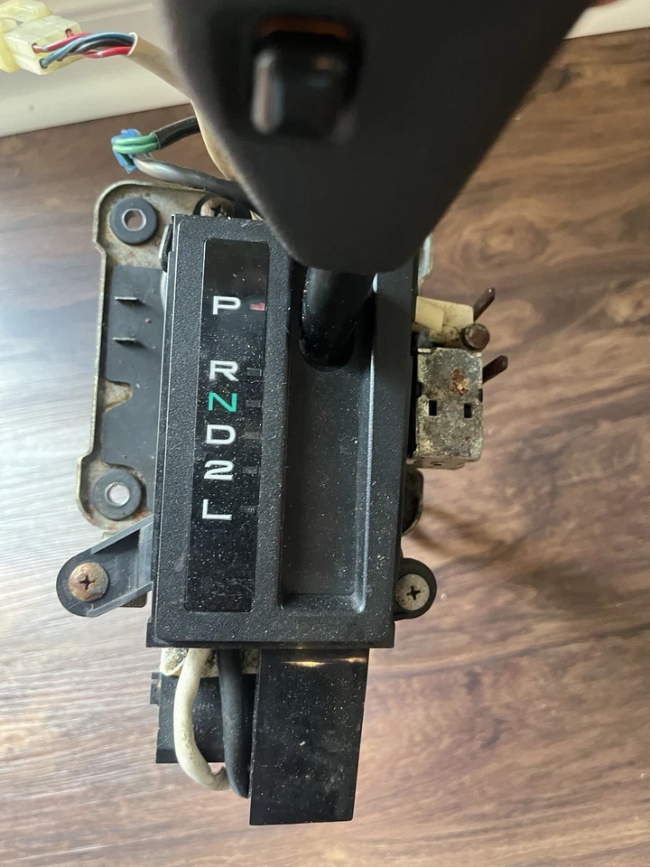 TOYOTA SUPRA 1989-1992 MK3 A/T AUTOMATIC TRANSMISSION GEAR SELECTOR SHIFTER OEM - Image 2 of 4