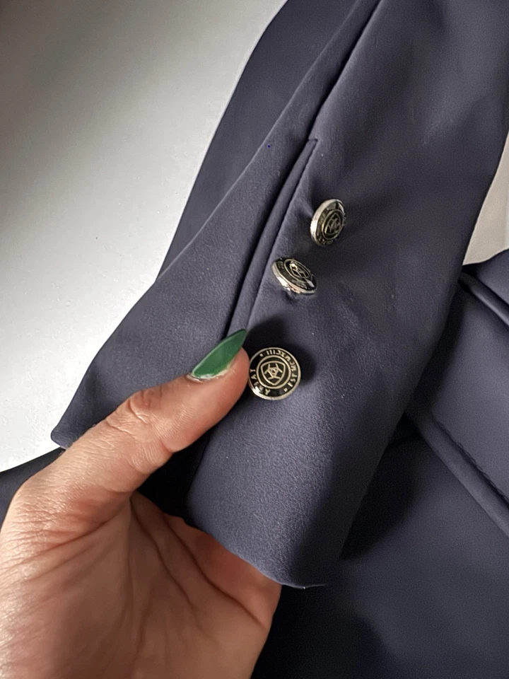 Abrigo ARIAT Pro Series Dressage Show - Mujer US 4R - Excelente Estado Foto 4 de 4