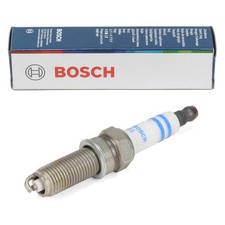 BOSCH 0242135545 Zündkerze für HYUNDAI i10 I II i20 I II 1.2 78/84/86/87 PS