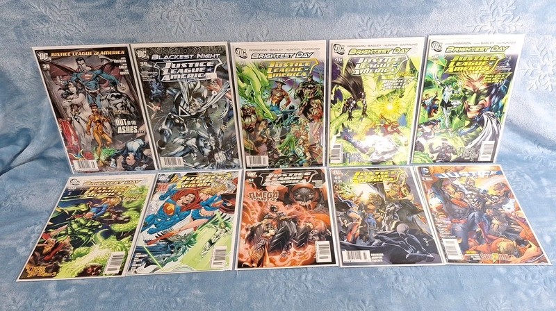 Justice League Of America DC Comics Newsstands Lot Of 10 Comics 2009-2012 Batman