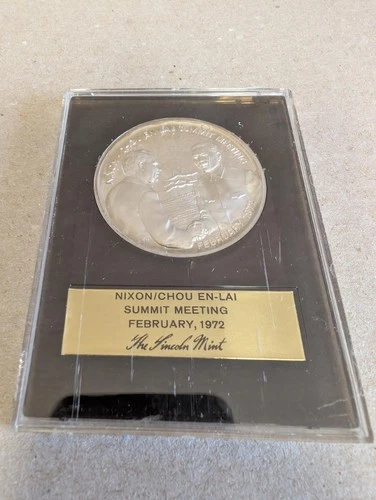 Nixon Chou EN-LAI Summit Meeting Sterling Silver Medal 1972 Lincoln Mint - Proof
