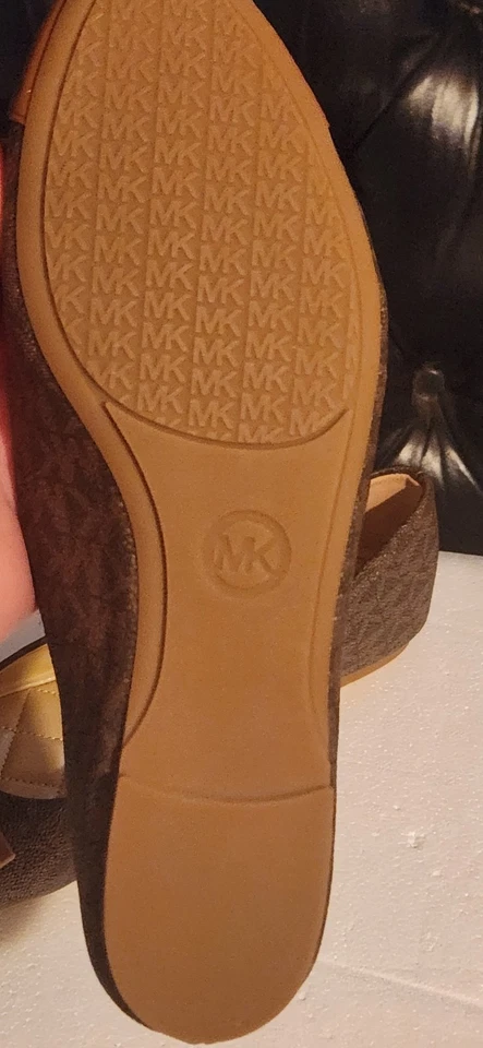Michael Kors Andrea Ballet Mujer Cuero Plano Marrón Talla 6.5 Foto 4 de 4