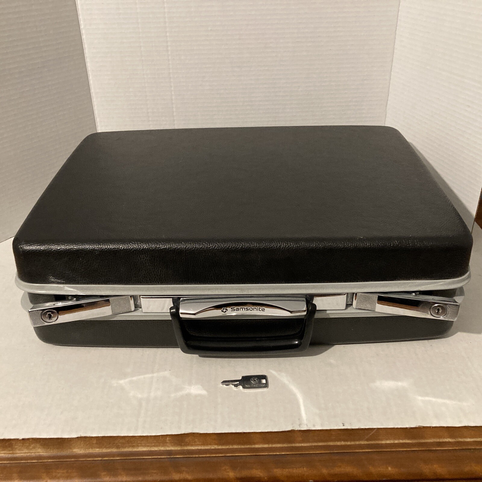Vintage Samsonite Attache / Briefcase with Key Blac… Gem