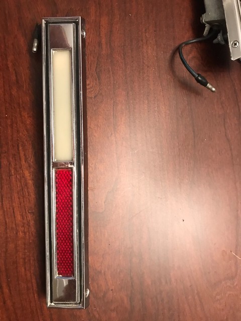 1967 1968 Mercury Cougar Xr7 Door Panel Courtesy Light Drivers Side for
