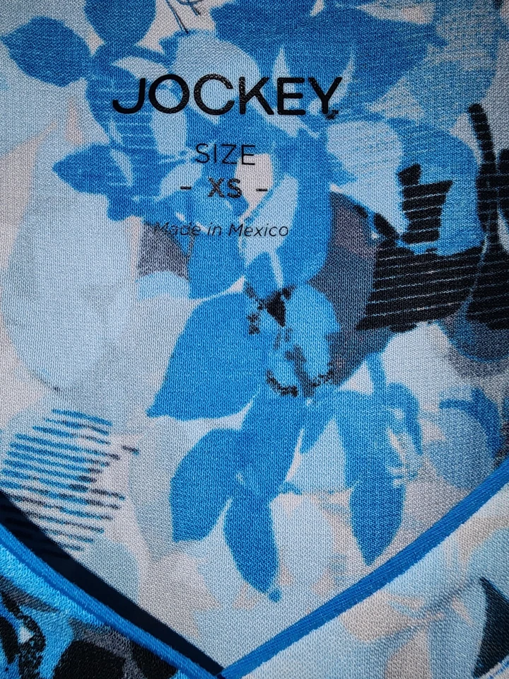 JOCKEY WOMEN'S SCRUB TOP XS FLORAL PRINT V-NECK 3 POCKETS MULTICOLORED SOFT NWT - Image 2 of 4