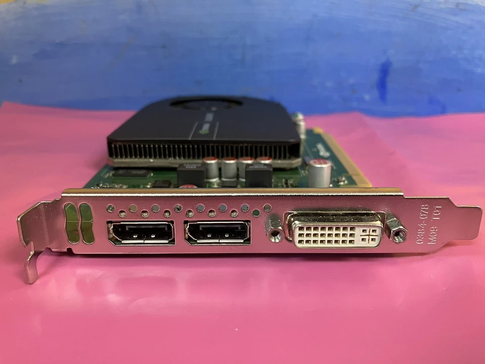 ~NVIDIA 699-52008-0500-100 P2008 Quadro 2000 1GB 128bit PCIe GDDR5 Graphics Card - Image 3 of 4