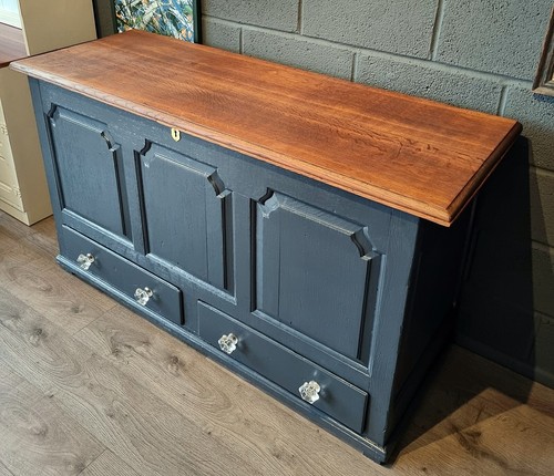 Vintage Panelled Storage Chest with Drawers Painted Blanket Chest Glass Knobs - Picture 5 of 19