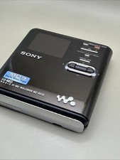 Sony MZ-RH10 Hi-MD Walkman, Works Except Screen, comes with remote / ac adapter