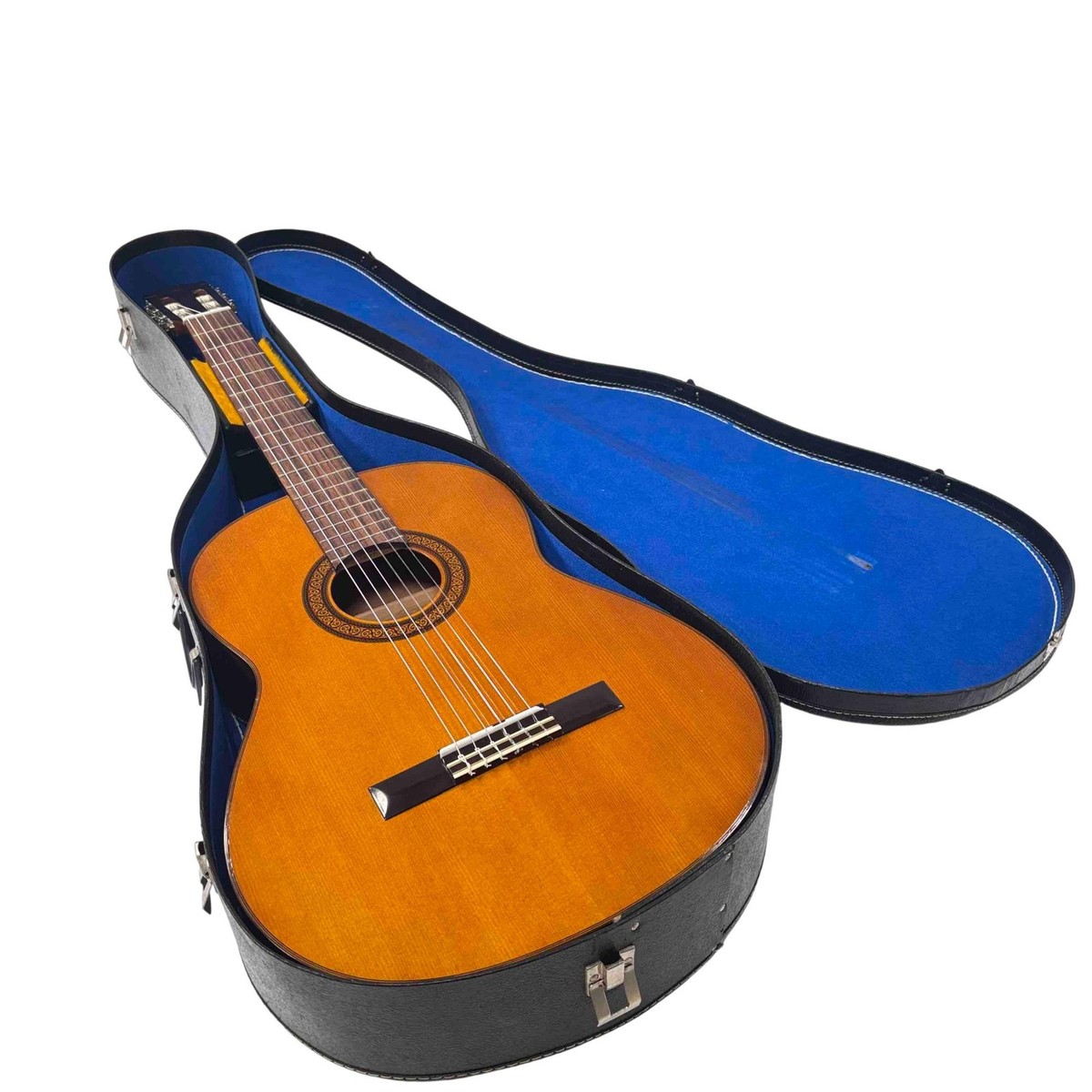 Yamaha G-231 Cedar Top Right-Handed 6-String Classical Acoustic