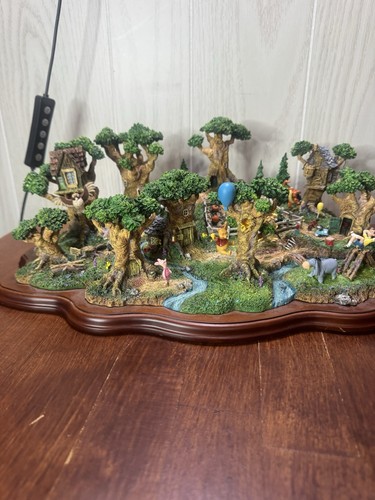 Danbury Mint, Winnie The Pooh, One Hundred Acre Wood Resin Model Damaged
