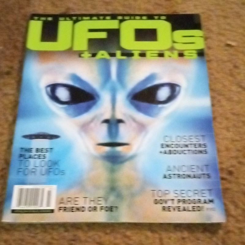 Athlon Publications Ultimate Guide to UFOs & Aliens Special Issue 23 2018