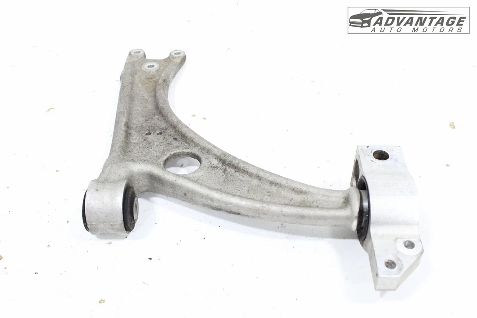 AUDI Q3 QUATTRO 2015-2018 BRAZO DE CONTROL INFERIOR LADO DEL PASAJERO DELANTERO DERECHO OEM Foto 2 de 4