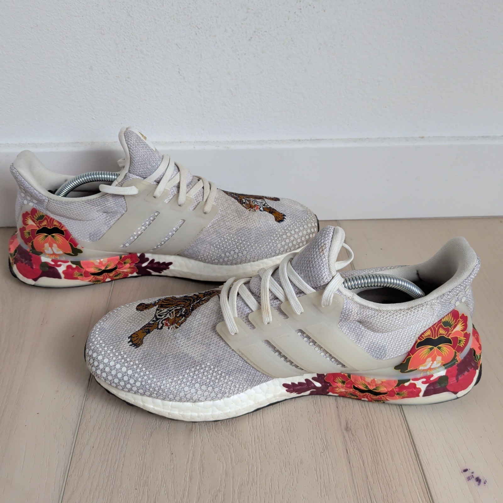 Adidas Ultraboost DNA Chinese New Year 2020 Mens 7.5 Crystal White Gray Shoes thumbnail 3