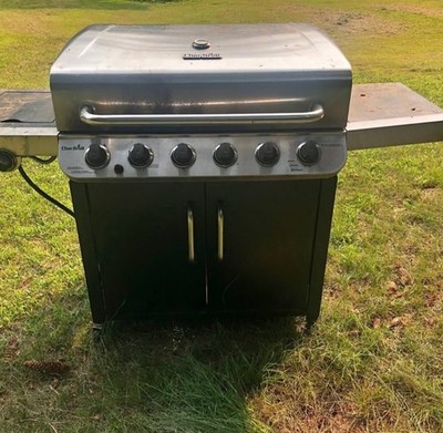 Metal Grill - Pretty Decent, Just Needs A Few Repairs
