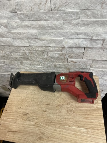 Milwaukee M18 SAWZALL 2621-20 18V Reciprocating Saw (Tool Only) FOR PARTS OR REP