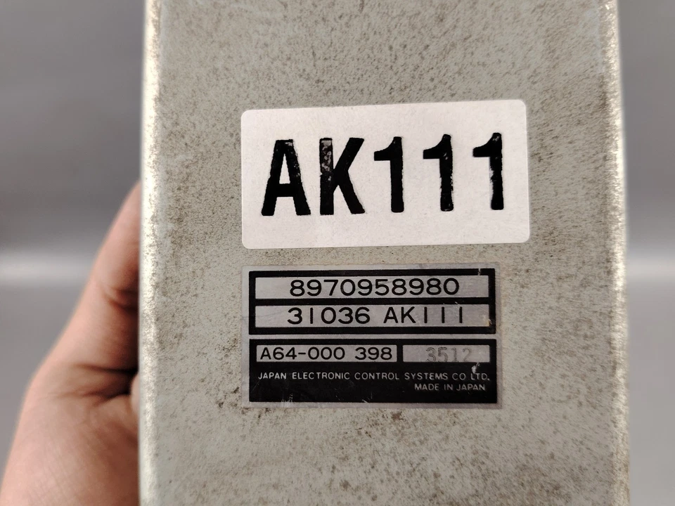 МОДУЛЬ УПРАВЛЕНИЯ ТРАНСМИССИЕЙ ГРУЗОВИКА ISUZU NPR NKR NHR 1994 TCM TCU 8970958980 - Изображение 3 из 4