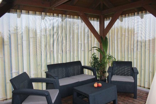 OUTDOOR DEKORATIVER GRAFISCHER VORHANG | SONNEN- & WINDSCHUTZ FÜR TERRASSE & GARTEN - Bild 35 von 36