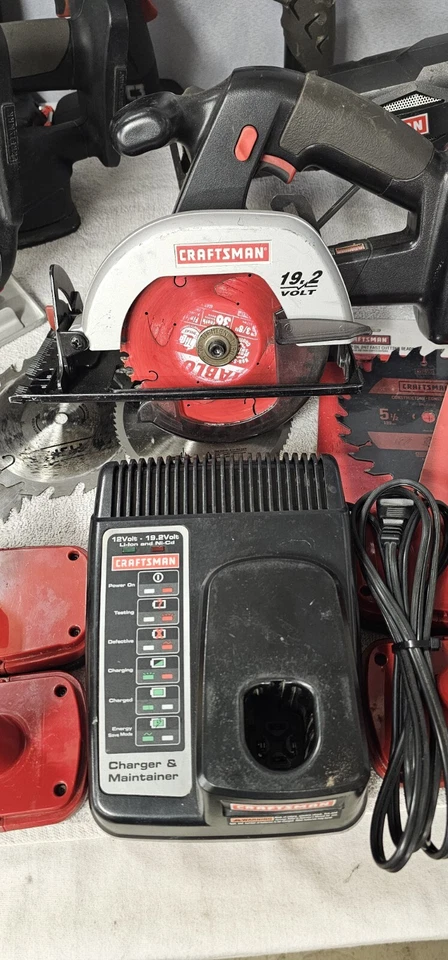 🔥CRAFTSMAN 19.2 Volt 15 Piece Tool Set Everything Works Read Description  - Image 3 of 4